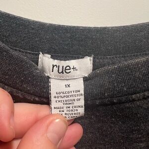 Rue21 Charcoal Gray Top 1X